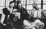 Behind the scenes of SHAOLIN VS. NINJA:
Robert Tai instructing Wang Hsieh and Ting Hua-Chung