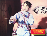 German lobby card – attention! – for THE SHAOLIN INVINCIBLES
(featuring an accidentally reversed publicity shot for REAL KUNG FU OF SHAOLIN, PART 1)