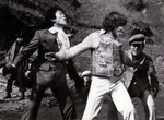 Production still<p>
<br>
Han Myung-hwan (left) + Hong Seong-yeong (2nd left) + Bobby Kim Woong-gyung (2nd right)