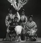 Tsi Law Lin, Chan Hiu Kau, Fung Mei Ying (rear right)<br>The Princess' Messenger