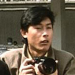 Photographer taking Ga Kui's publicity shots