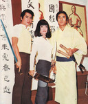 From left to right: Nard Poowanai, Pawana Chanajit and
Kurata Yasuaki in THE KING OF BOXERS