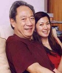 Li Yun with father